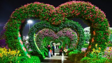 מה מסתתר מאחורי שיר האהבה ואותך" (אחרי שנסעת)?