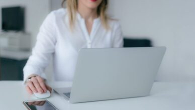 איך להגן על עצמך בדייט הראשון