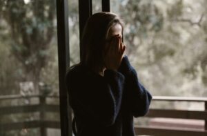 האם האדם שאתה יוצא איתו הוא נרקיסיסט סימנים שצריך לשים לב אליהם. נרקיסיסט בזוגיות