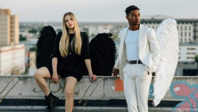 איזה צבע ללבוש לדייט הראשון