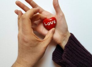 הכרויות לגיל השלישי מדריך מקיף