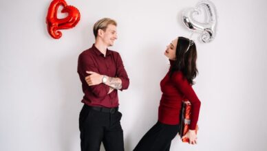 איך עוברים מהכרות וירטואלית לפגישה ראשונה